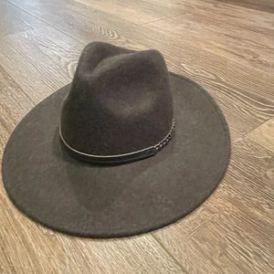 Barbour Tack Fedora Olive Hat - Like New